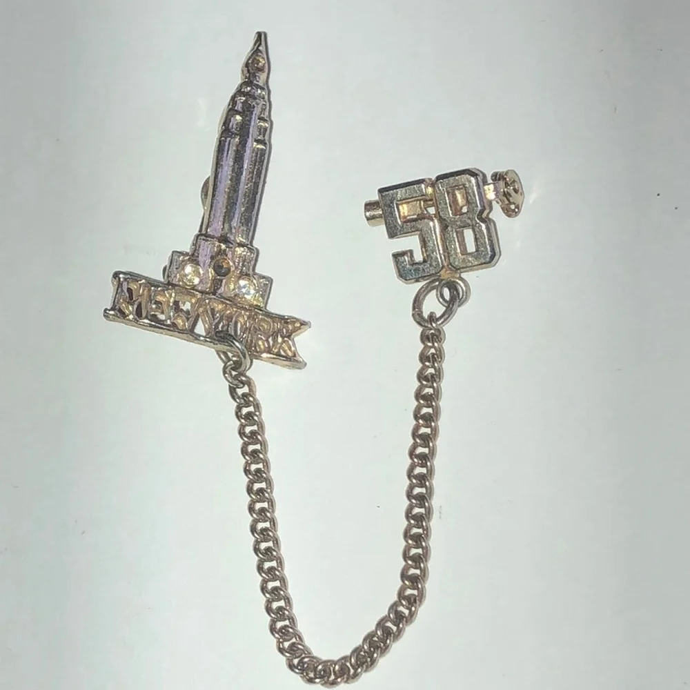 1958 New York Souvenir Pin Lapel Pin